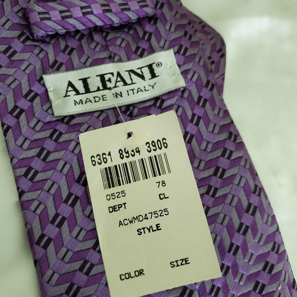 ALFANI MENS 100% SILK NWT - Picture 6 of 7